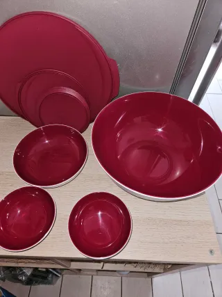 Set 4 Ciotole Tupperware Rosso/Bianco