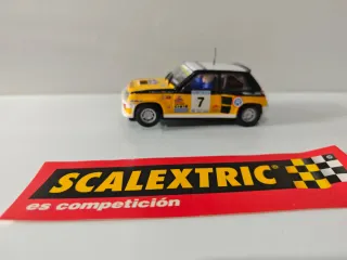 Scalextric Coche Rally Renault 5