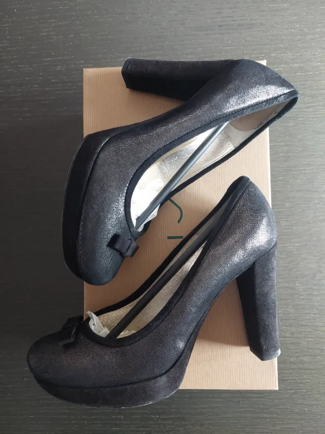 Zapatos Unisa Piel Negros Tacon Mujer