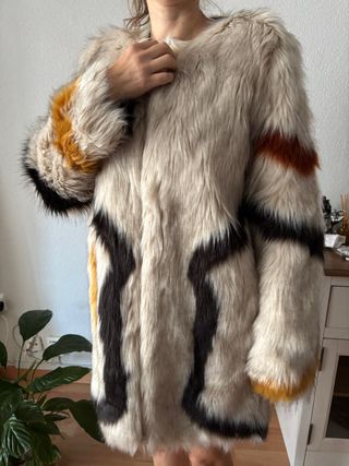 Abrigo peludo multicolor