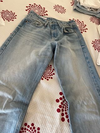 Pantalón Zara Talla 36 Pata Ancha Tiro Alto