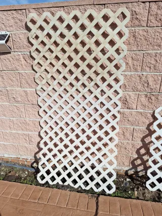 2 Celosía PVC Blanca