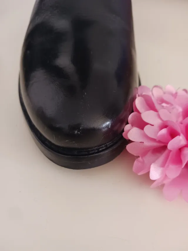 Botas Altas de Piel Zerimar Negras