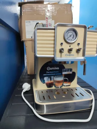 Cafetera Cecotec Cumbia Beige