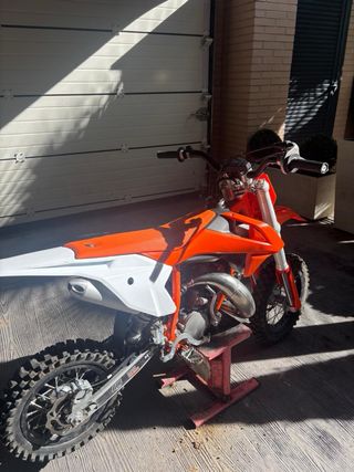 Moto infantil KTM SX 2023 50cc