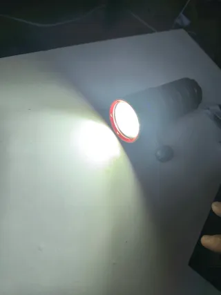 Linterna de buceo profesional,  Leton Power