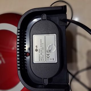 Robot Aspirador LG VR5902LVMS Rojo base mod.VR591