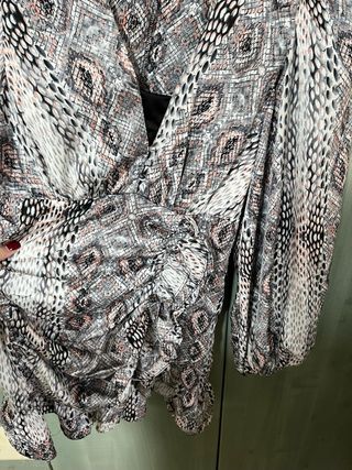 Vestito fantasia pitone manica lunga