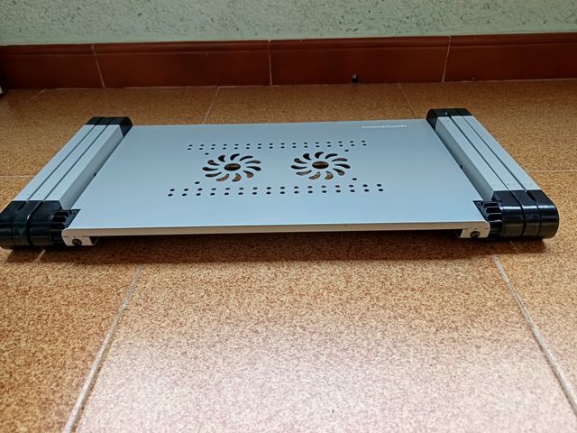 Soporte-atril para portátil InnovaGoods