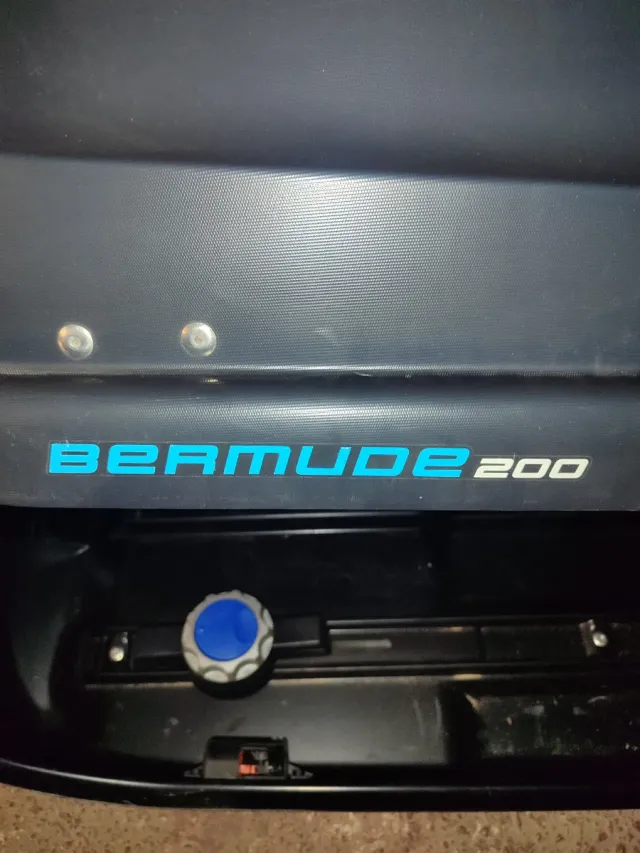 Cofre coche Norauto Bermude 200