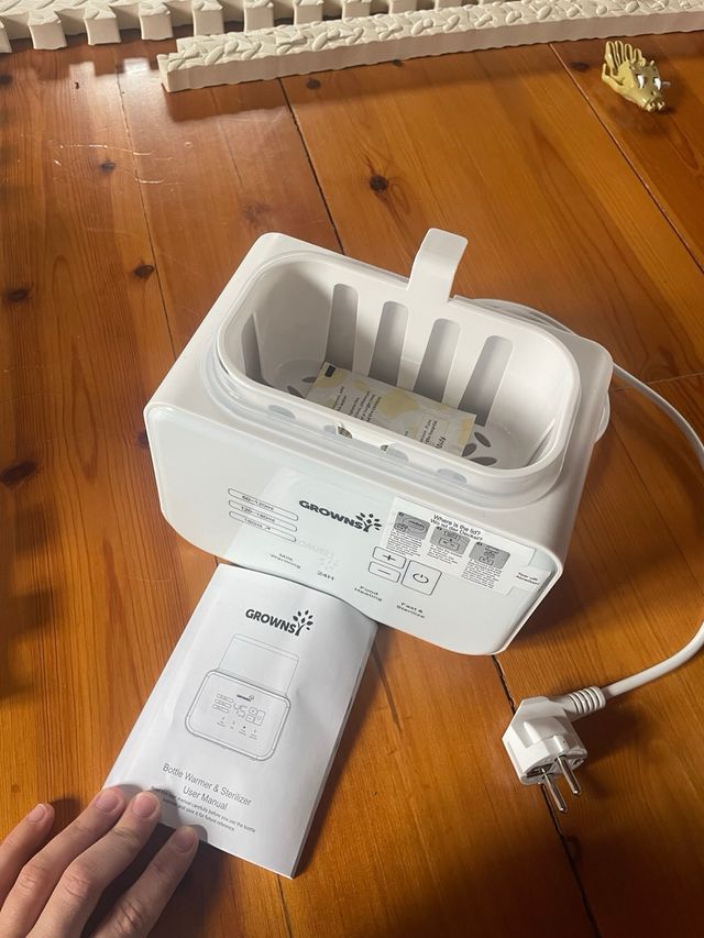 Calienta biberones y esterilizador