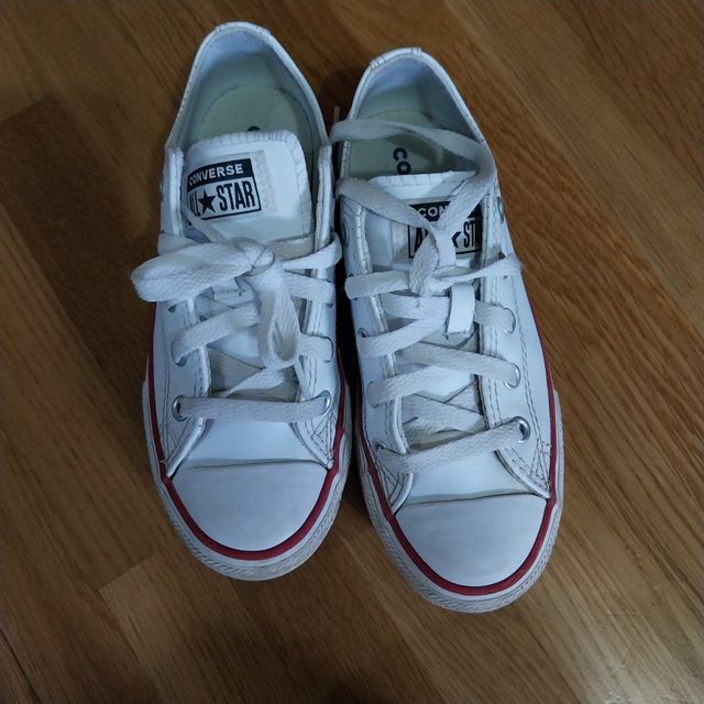 Zapatillas de piel de niño  de Converse
