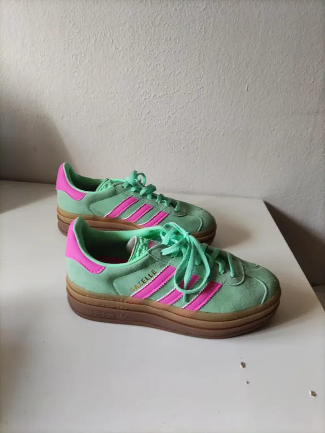 Zapatillas Adidas Gazelle Verde y Rosa