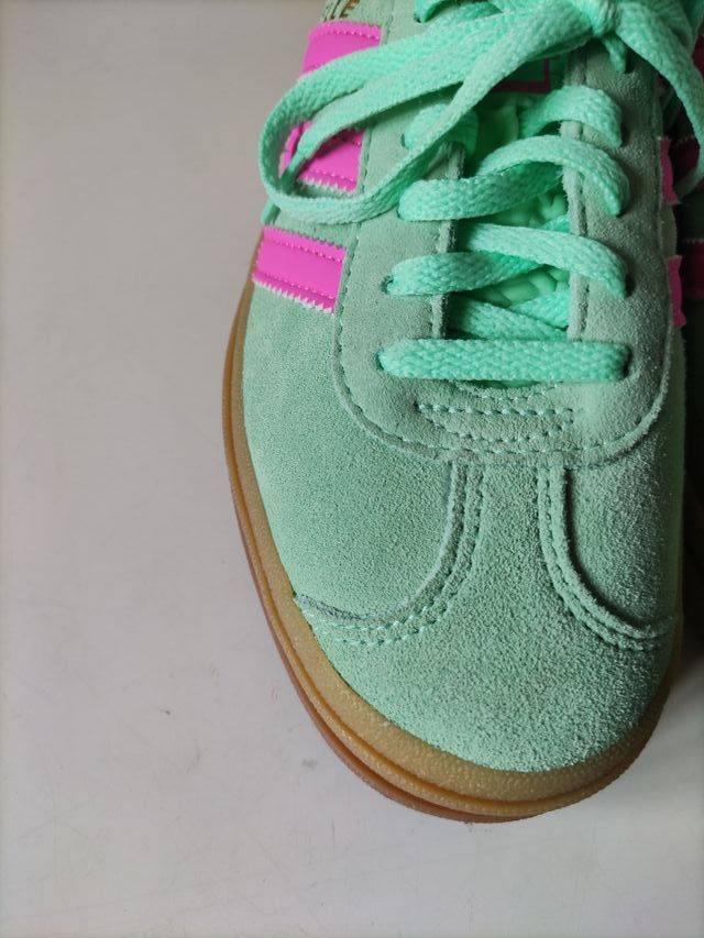 Zapatillas Adidas Gazelle Verde y Rosa