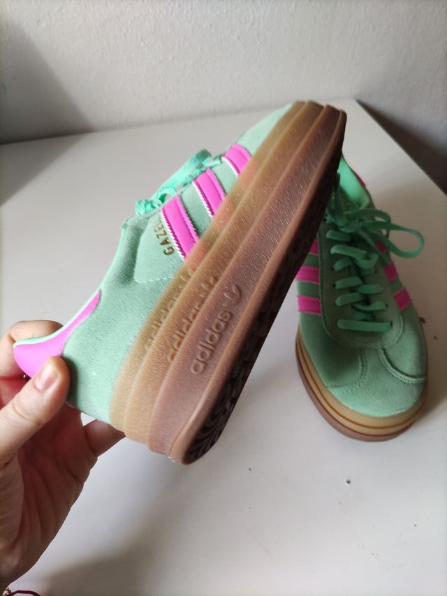 Zapatillas Adidas Gazelle Verde y Rosa