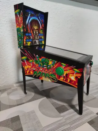 Mini flipper virtuale Mars Attack
