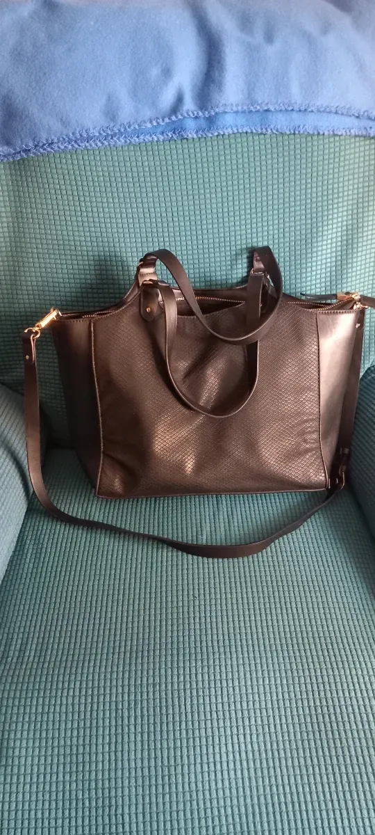 Bolso Parfois negro como nuevo, sin desperfectos