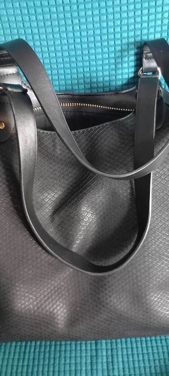 Bolso Parfois negro como nuevo, sin desperfectos