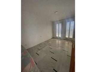 Piso en venta en Lucena