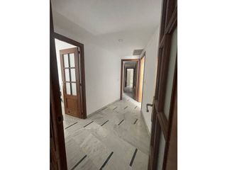 Piso en venta en Lucena