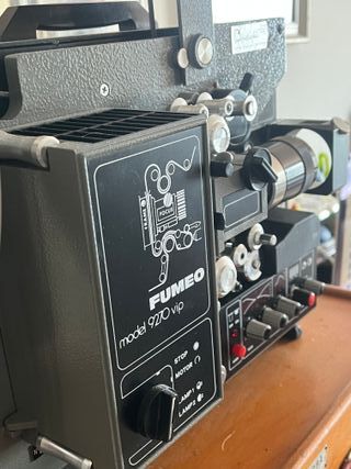 PROYECTOR 16MM FUMEO 9270 VIP COMO NUEVO RARO