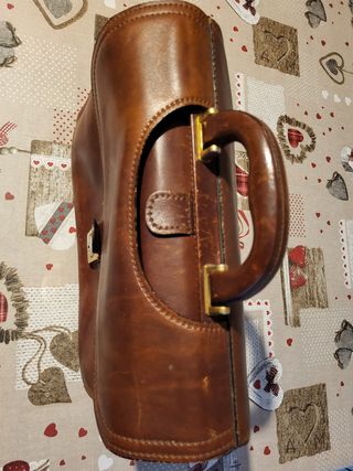 Borsa da medico o professionista in pelle marrone