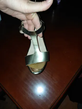 Zapato de fiesta MARYPAZ negro/dorado talla 37