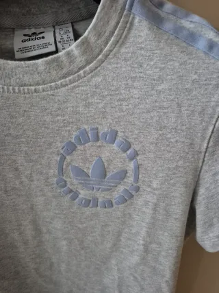 T-shirt Adidas manica corta taglia XS