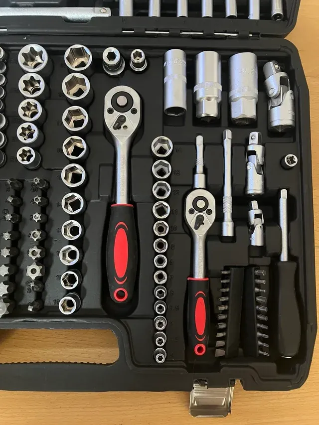 Maletín Herramientas 172 Piezas. NUEVO