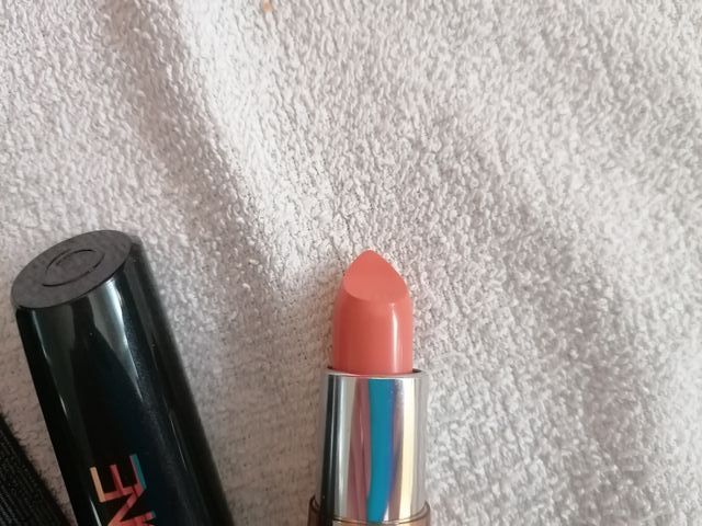 Barra de labios Oriflame The ONE