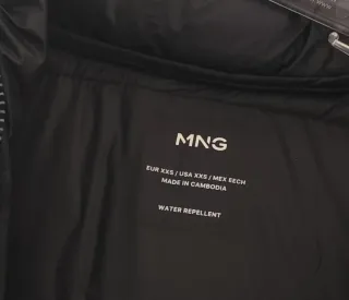 ‼️ NO NEGOCIABLE ‼️  Chaleco Mango con etiqueta