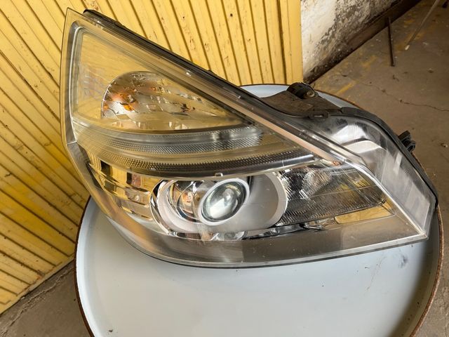 Faros Xenón Renault Espace 4