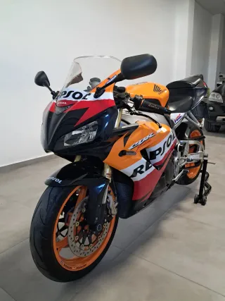 Honda CBR 1000 Repsol