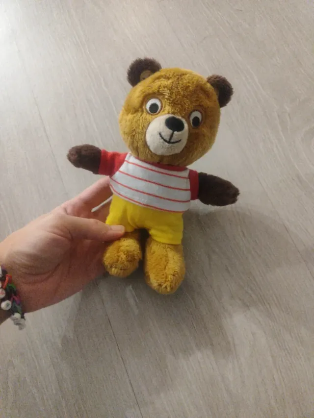 4 libros Osito Tito y peluche del Osito