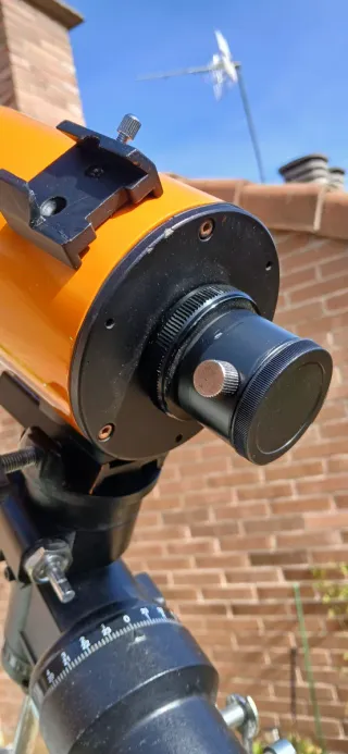 Telescopio D:90mm F:500mm f/5.6