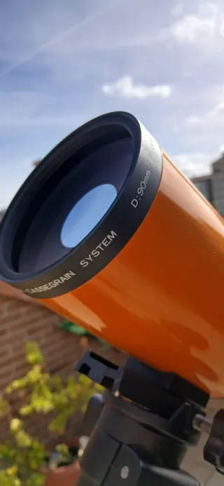 Telescopio D:90mm F:500mm f/5.6