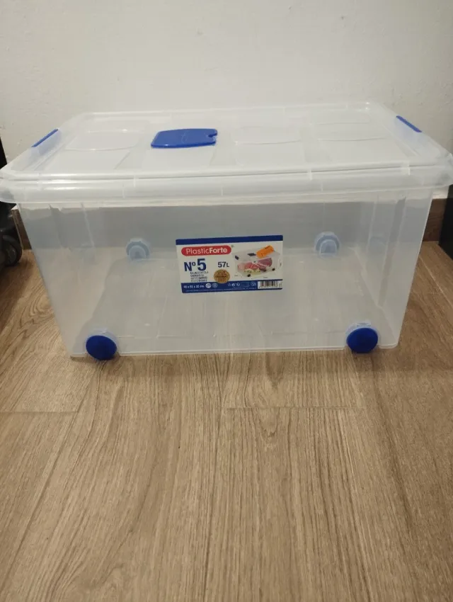 Caja organizadora Plastic Forte 57L con ruedas