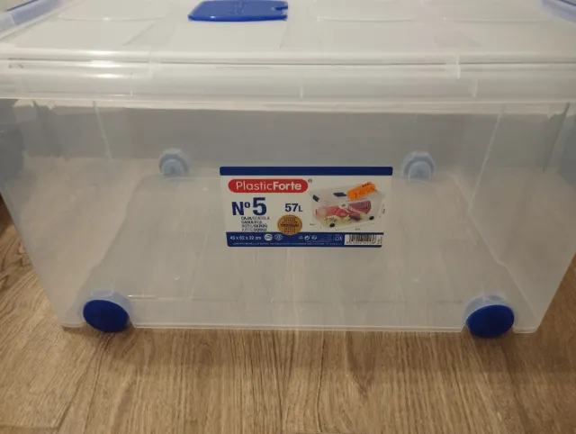 Caja organizadora Plastic Forte 57L con ruedas
