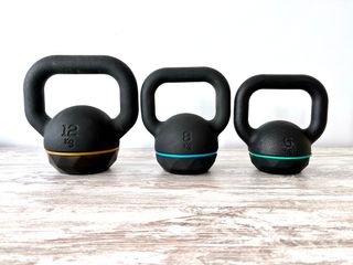 Kettlebell pesa rusa 12 8 6 kg Decathlon DOMYOS
