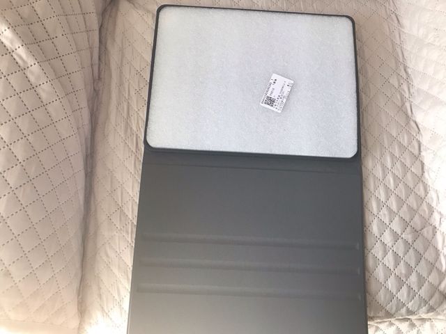 Funda iPad Flores Cielo Azul Medidas 29 x22cm