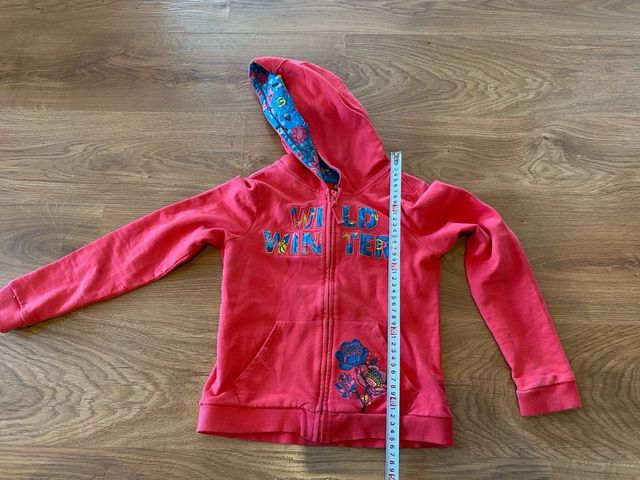 Chaqueta rosa con capucha 10 años