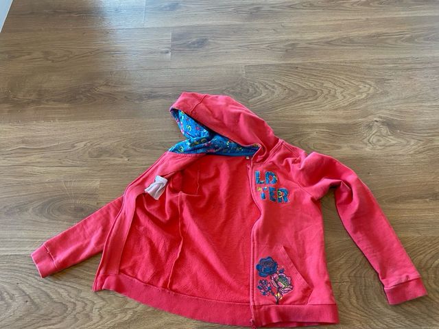 Chaqueta rosa con capucha 10 años