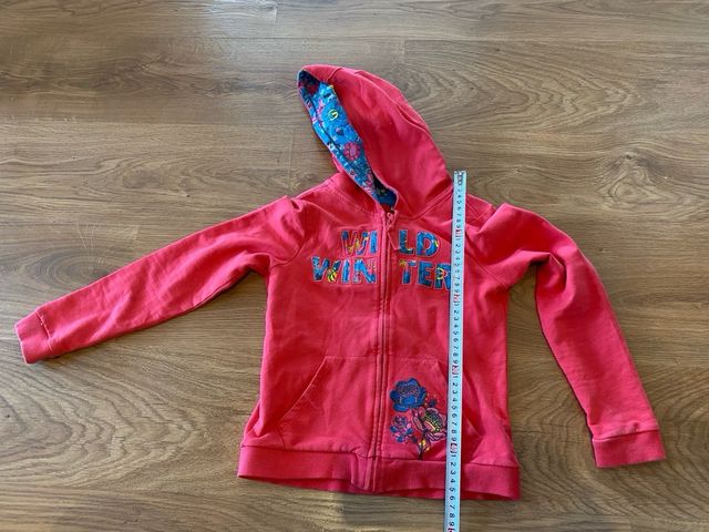 Chaqueta rosa con capucha 10 años