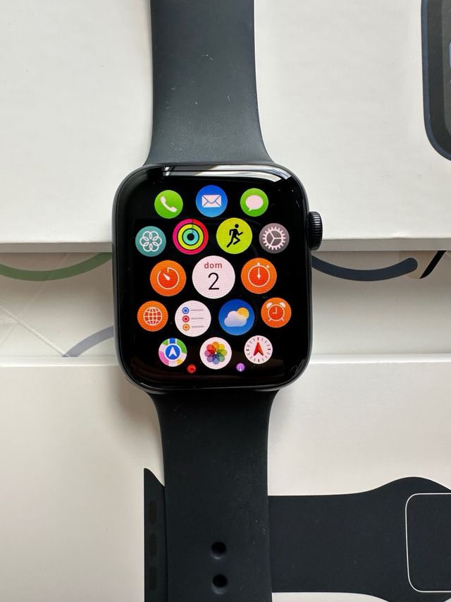Apple Watch SE 2 44mm