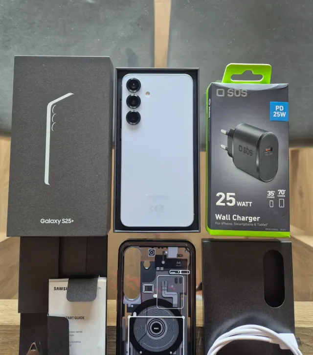 Samsung Galaxy S25+ 512GB + accesorios