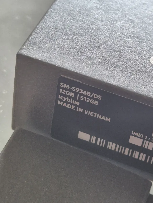 Samsung Galaxy S25+ 512GB + accesorios