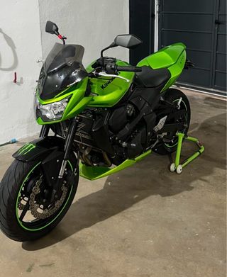 Tapa colín Kawasaki Z750 .