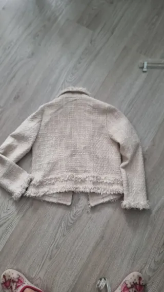 Blazer Chanel beige con brillo