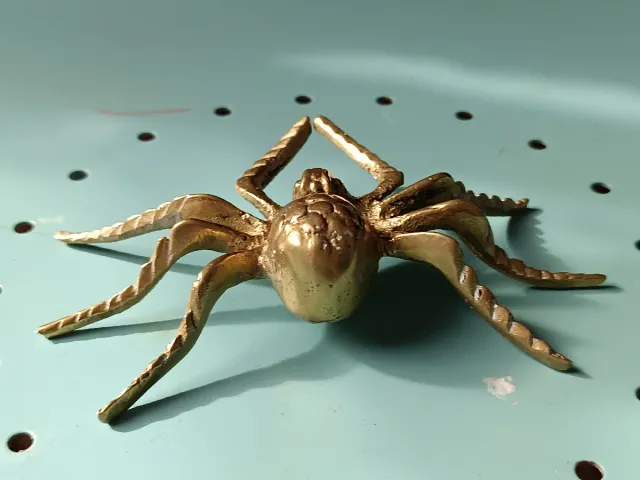 Araña / tarántula / spider de latón vintage