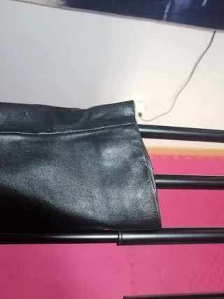 Chaqueta de cuero negra